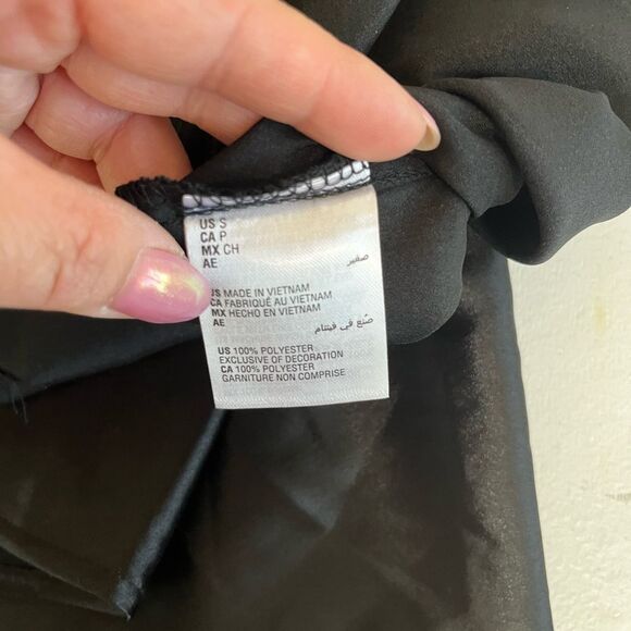 NWT INC International Concepts Lace-Trim Long Nightgown Deep Black Size SM #185 - Picture 8 of 8